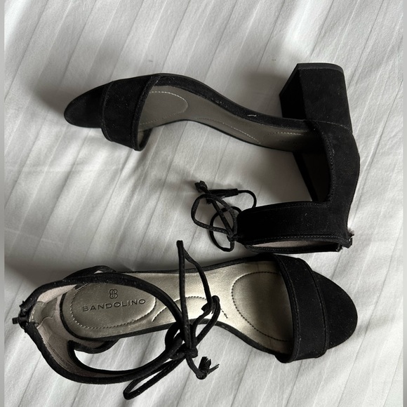 Black chunky heels - Picture 4 of 4